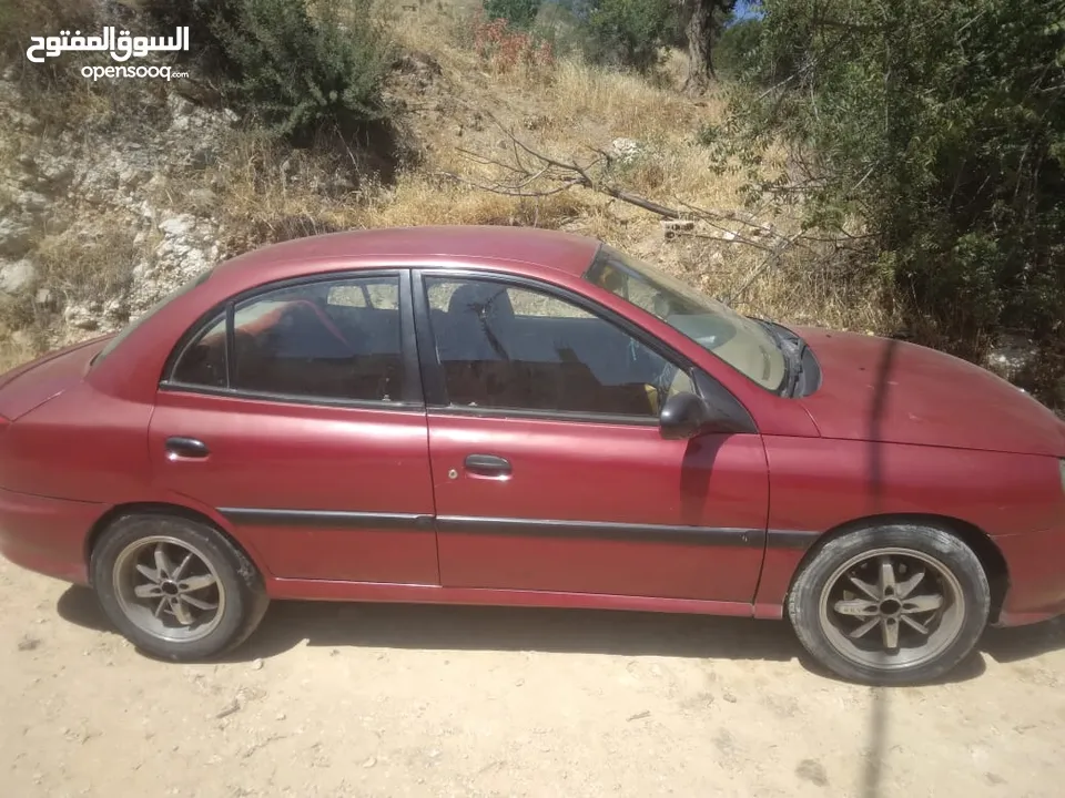 كيا ريو توماتيك موديل 2000