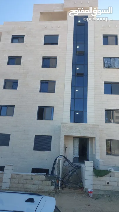 شقق للبيع في البيره