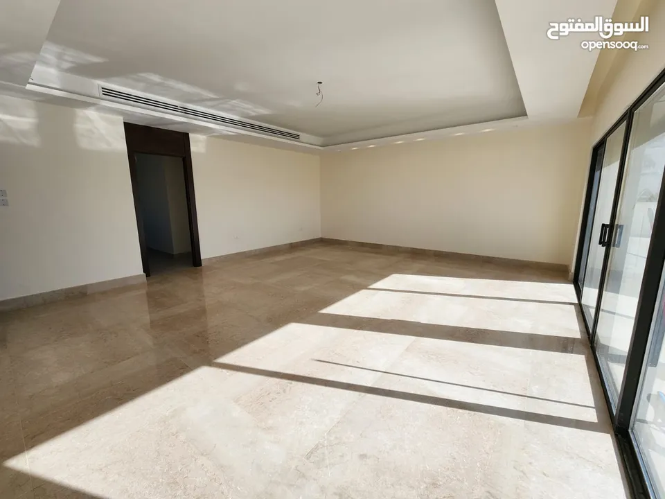 روف فاخر للبيع في عبدون ref : 14387