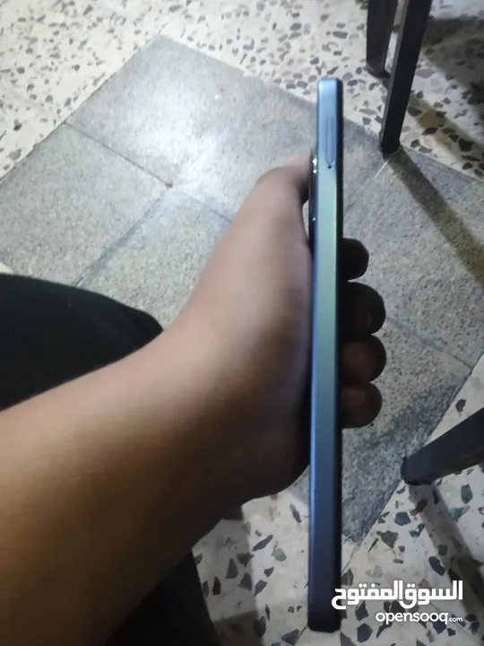 تلفون ريدمي A3 و تكنو سبارك 7