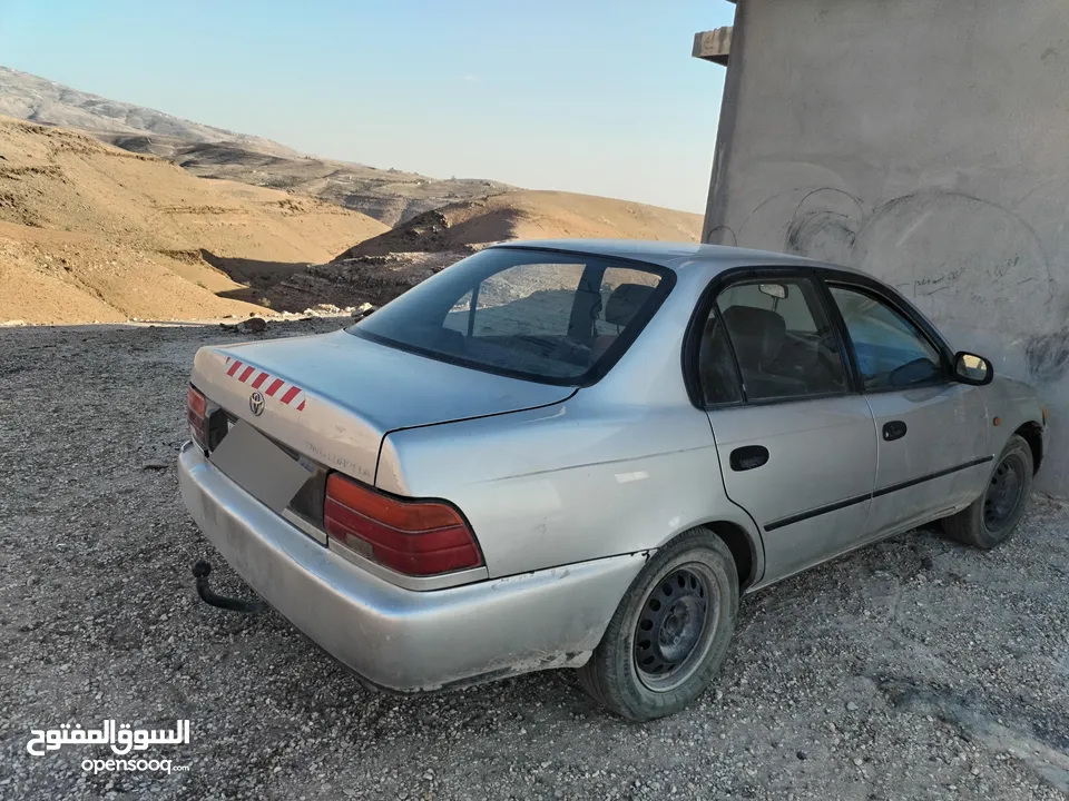 تويوتا كورولا للبيع