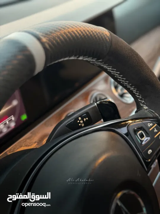 مرسيدس بنز E200 AMG موديل 2018 بالرخصه اصل برايفت عداد 100 الف يد 3 رخصه تامين سنه فحص فوق الممتاز