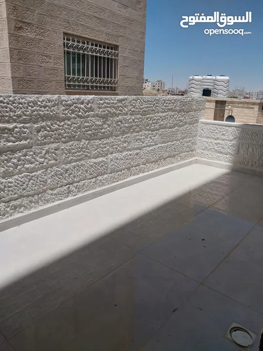 طابقيه  ضاحية الرشيد 4نوم 260م وتراسات