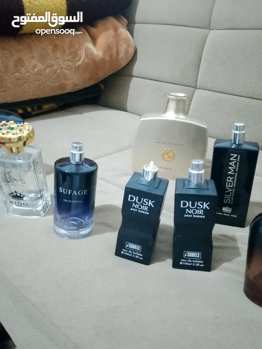 زجاجات عطور فارغة 50علبة للبيع بسعر مغري