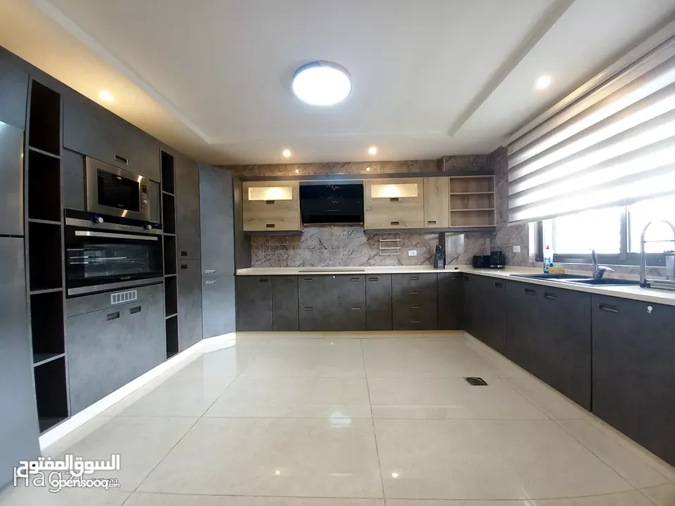 شقة مفروشة للإيجار في عبدون  ( Property 35374 ) سنوي فقط