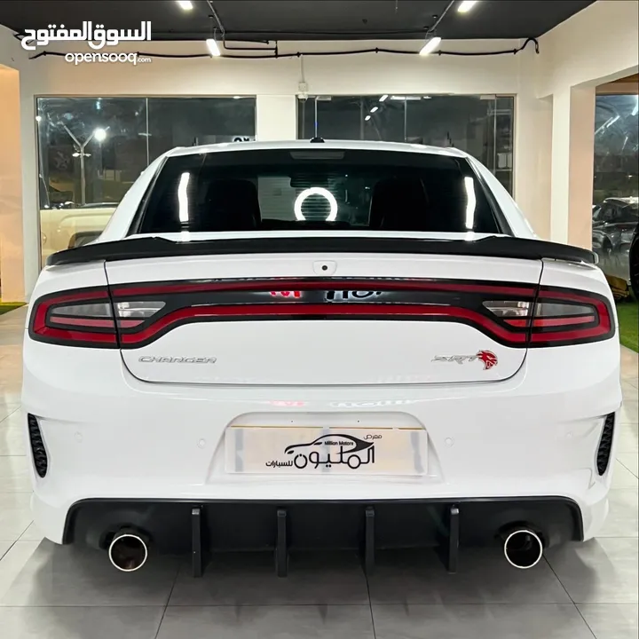 Dodge Charger SXT 2021 محول SRT