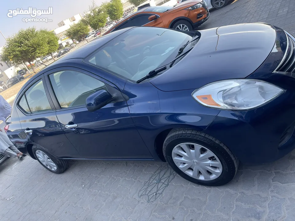 Nissan versa