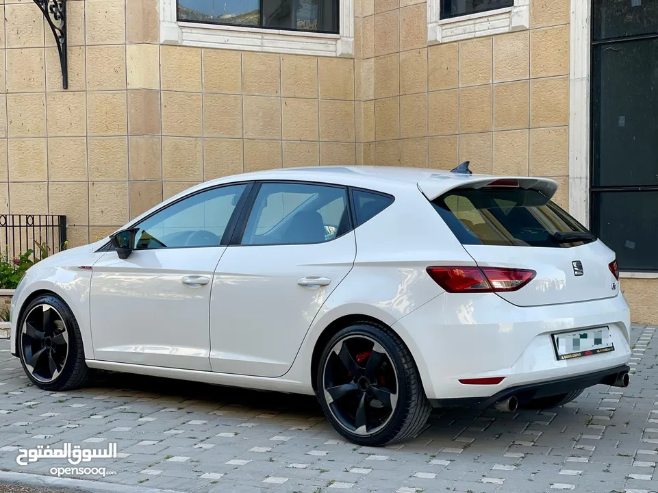 سيات ليون ترخيص 2015 اتوماتيك فحص نخب النخب دهان قطعتين نظاف سعر حرق على الكاش 65000 شيقل