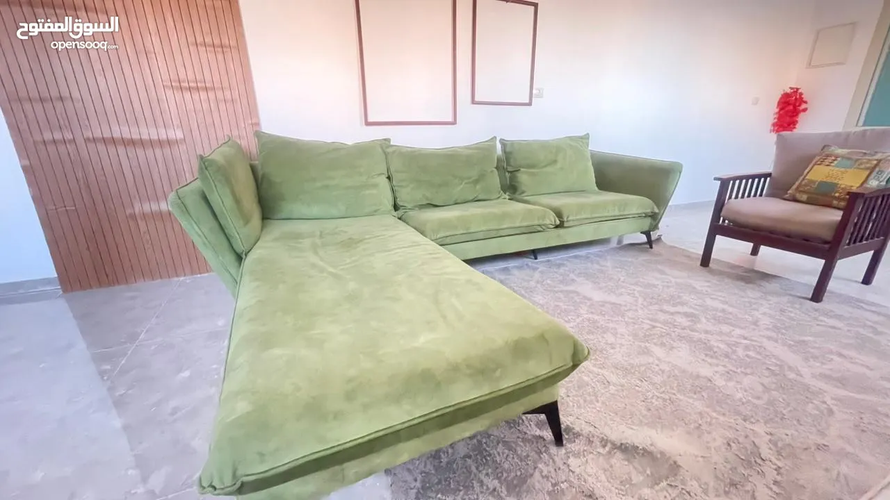 جلسة لغرفة المعيشة و غرف الشباب