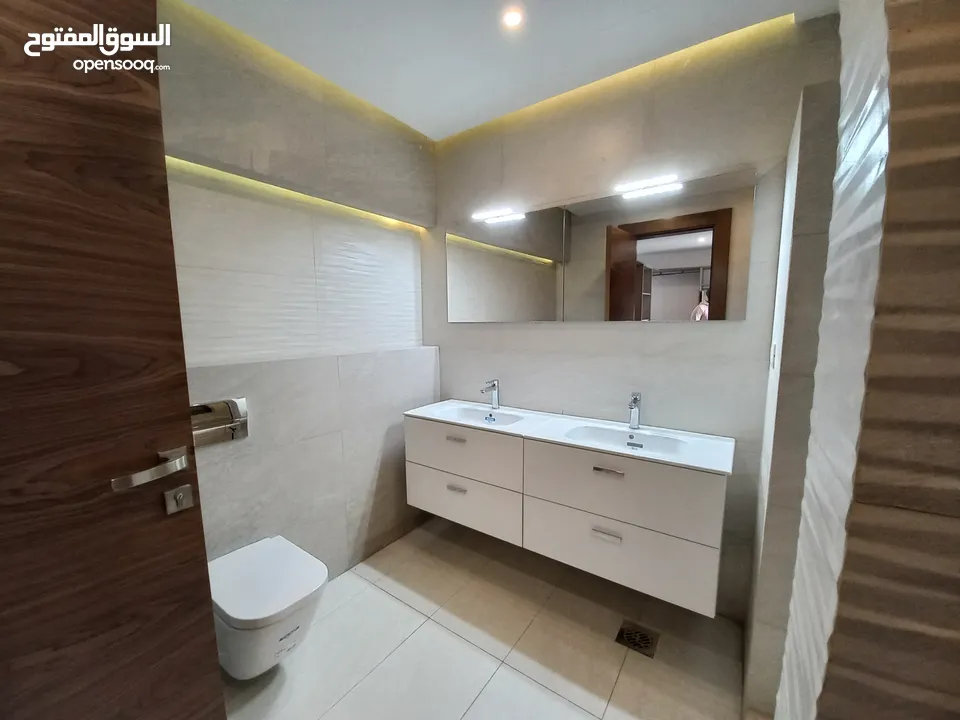 شقة غير مفروشة للإيجار 420م2 ( Property 12999 )-175073071