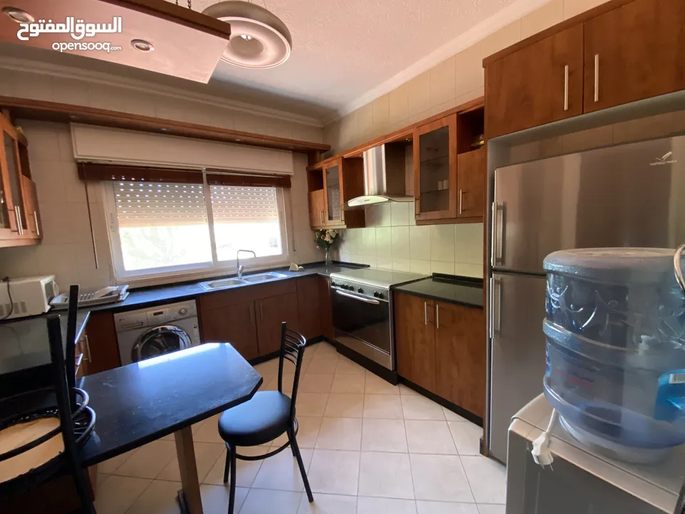 شقة مفروشة للإيجار 100م2 ( Property 12327 )-175081021