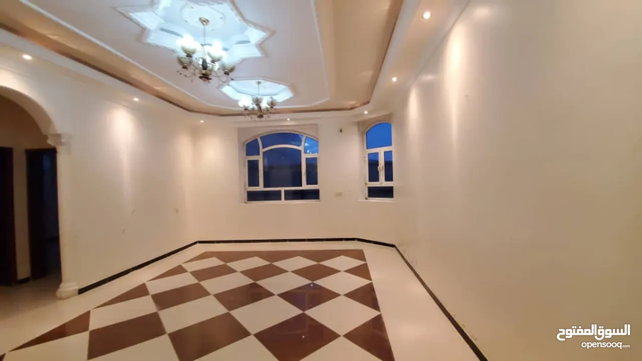 #بيت مستقل لوكس نظام فله ب22 مايو ب220 الف معا حوش اربع سيارات