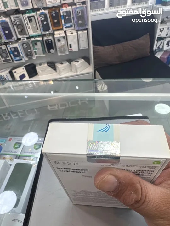 iPhone 14 Pro Max 128 GB جديد  مختوم من المصنع جديد 100% غير مجدد  وارد شرق اوسط  نموذج M
