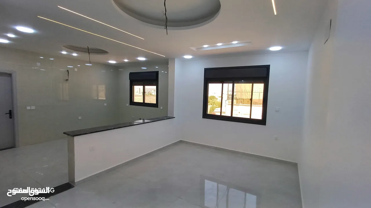 شقة فاخرة للبيع التامنة ط2هندسي 155م + تراس ومصعد