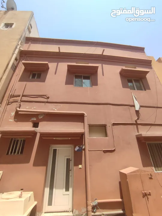 بيت للايجار في حالة أبو ماهر المحرق (House for rent in Abu Maher, Muharraq)