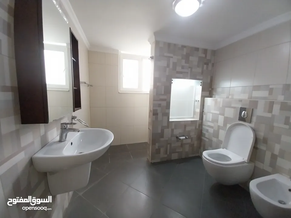 شقه للايجار في منطقه دير غبار ( Property 33782 )-175084140