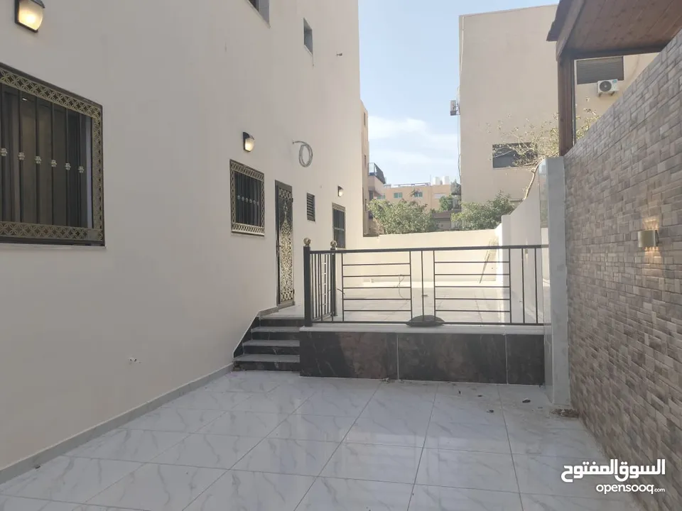 شقق فاخره للبيع