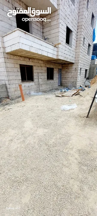 شقق للبيع في بيتونيا على 50 شهر