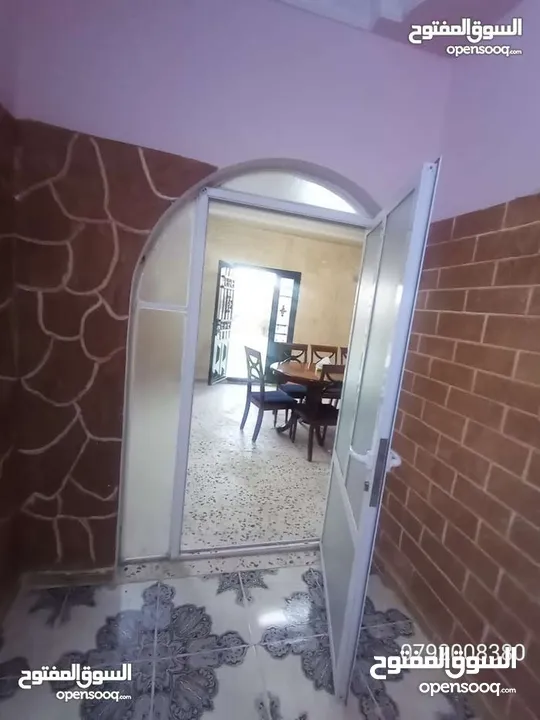 مزرعه مع بيت ريفي جاهز حديث مفروش جاهز يصلح مزرعه او سكن ريفي