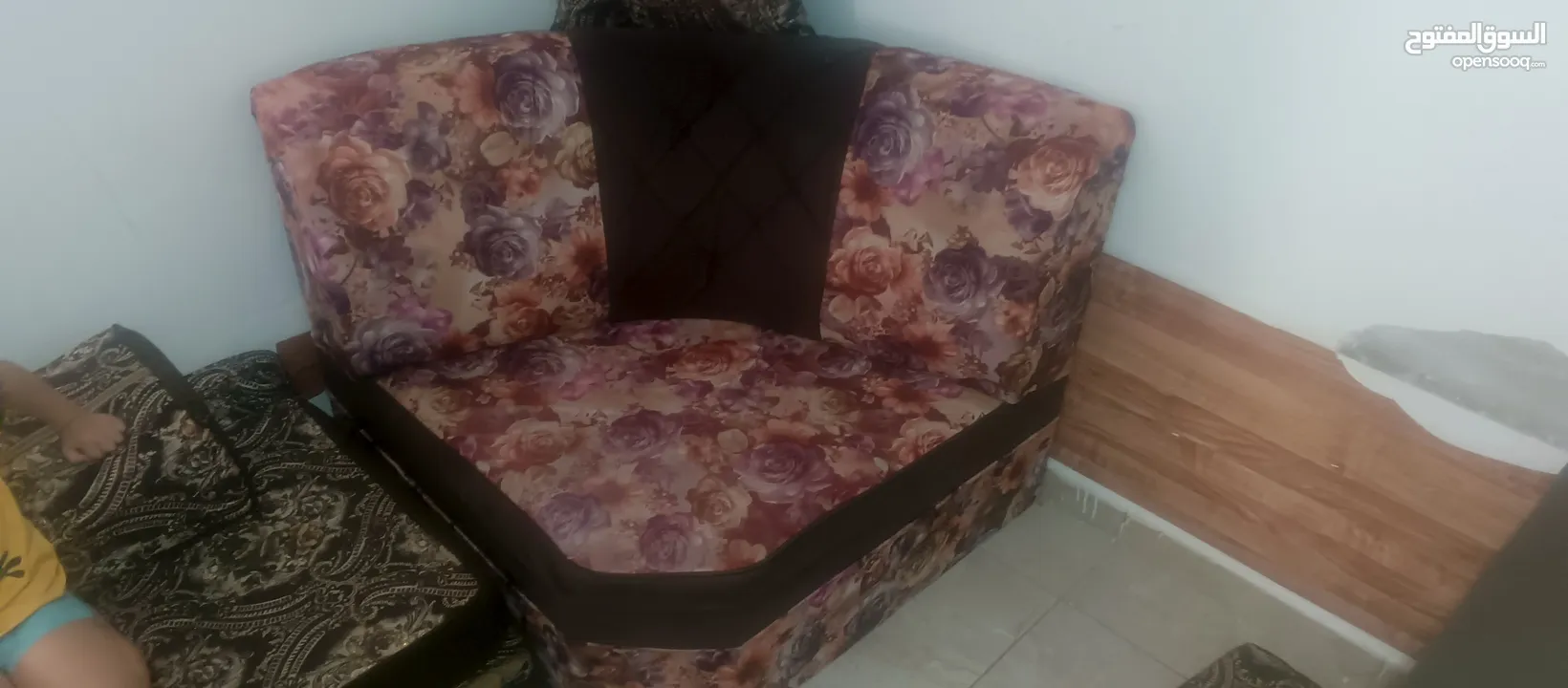 طقم كنب للبيع