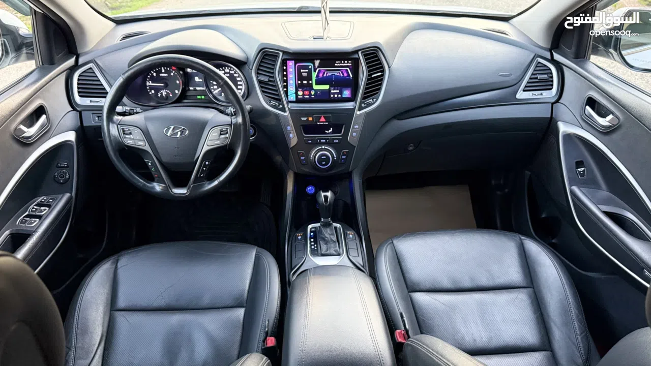 بحالة الوكالة hyundai santa fe  2016