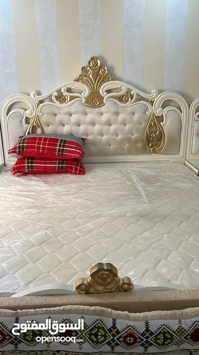 غرفه نوم للبيع