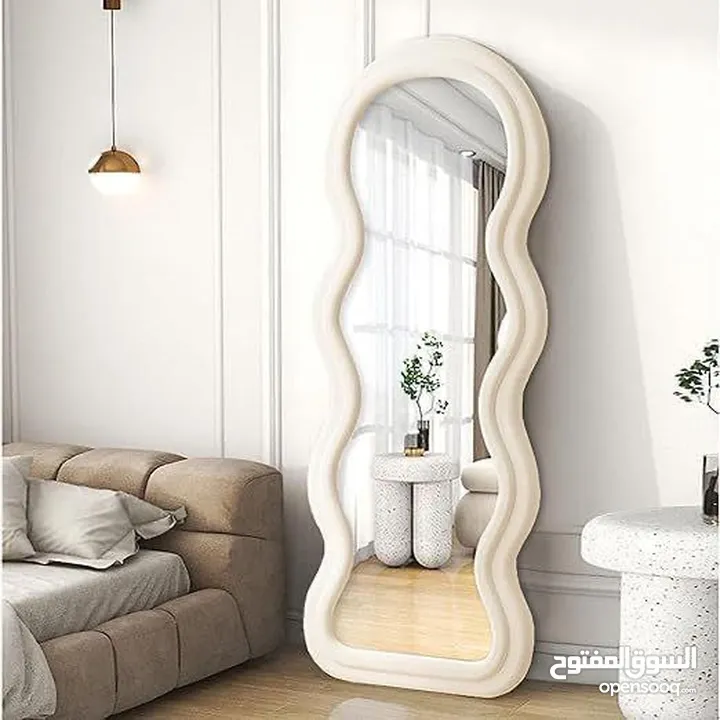 مرايا فخمههه ب اطار مخمل فخم اغتنمي العرض وخديها
