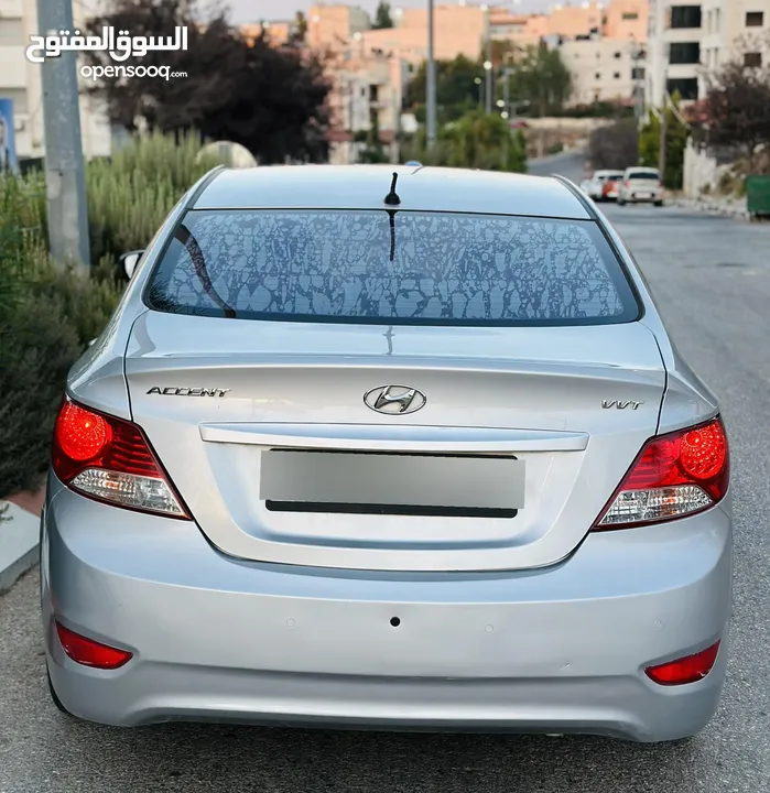 هونداي اكسنت 2015 . فل اوتوماتيك . يد ثانيه . اصل برايفيت كوري . ترخيص + تأمين . سياره بحال الشركه