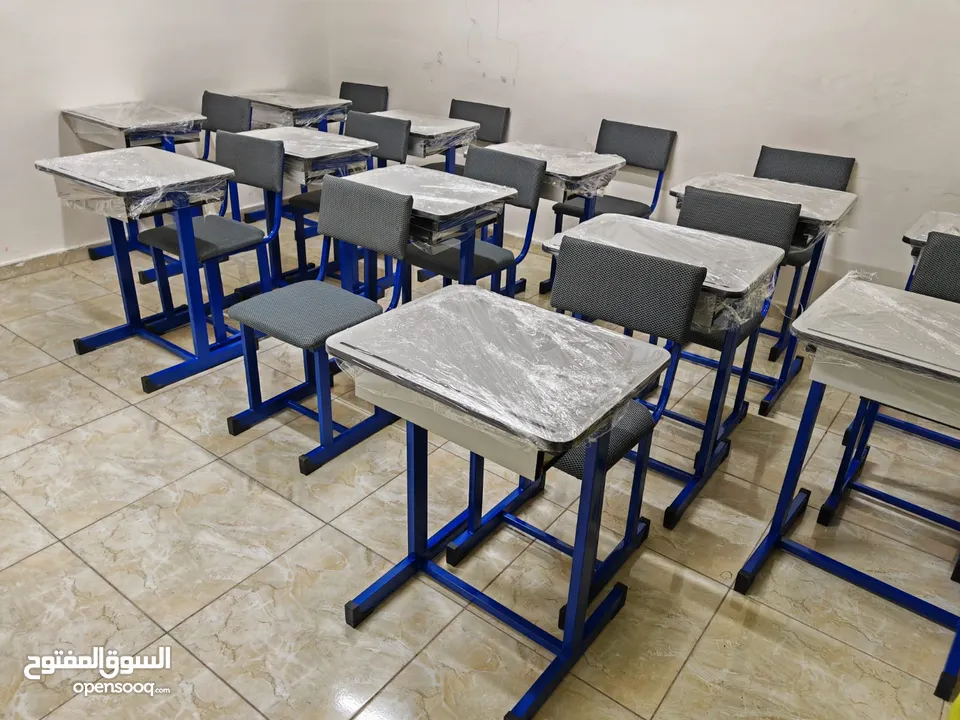 تفصيل كراسي محاضرات مع ركاية ودروج مدرسية. طاولات تركية