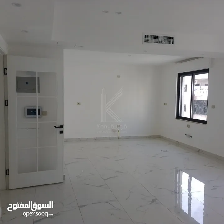 شقة فاخرة للبيع في ام اذينة مع تشطيبات حديثة