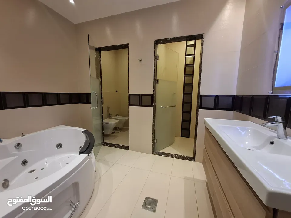 شقة شبه مفروشة للإيجار ( Property 43384 )-175083957