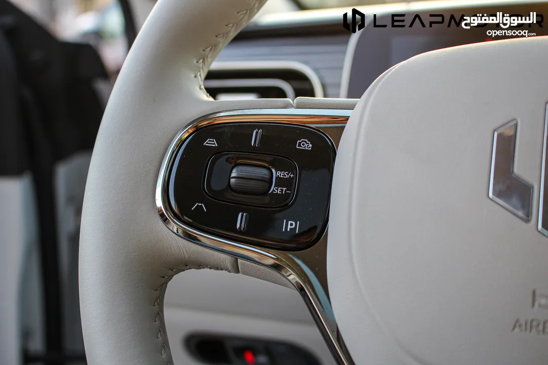 Leapmotor C11 2023  الكهربائية بالكامل بمدى 500 كلم