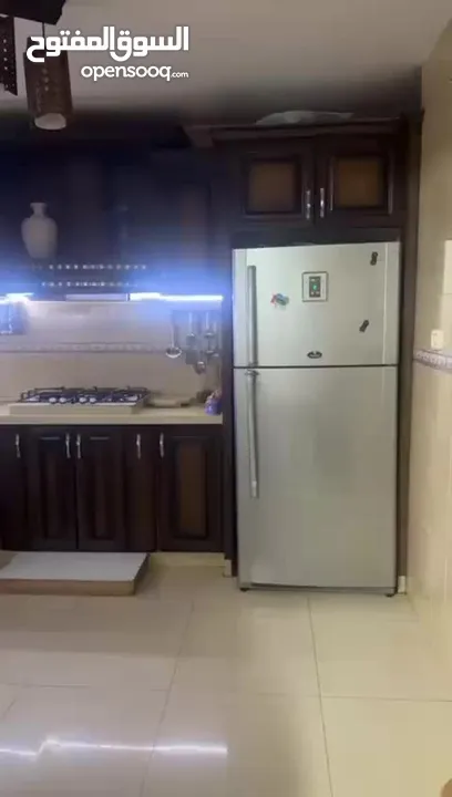 شقة للبيع الإرسال