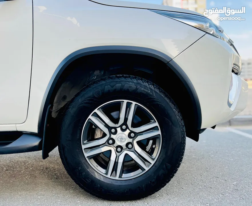 A Clean And Well Maintained TOYOTA FORTUNER 2020 White GCC 48,000KM
