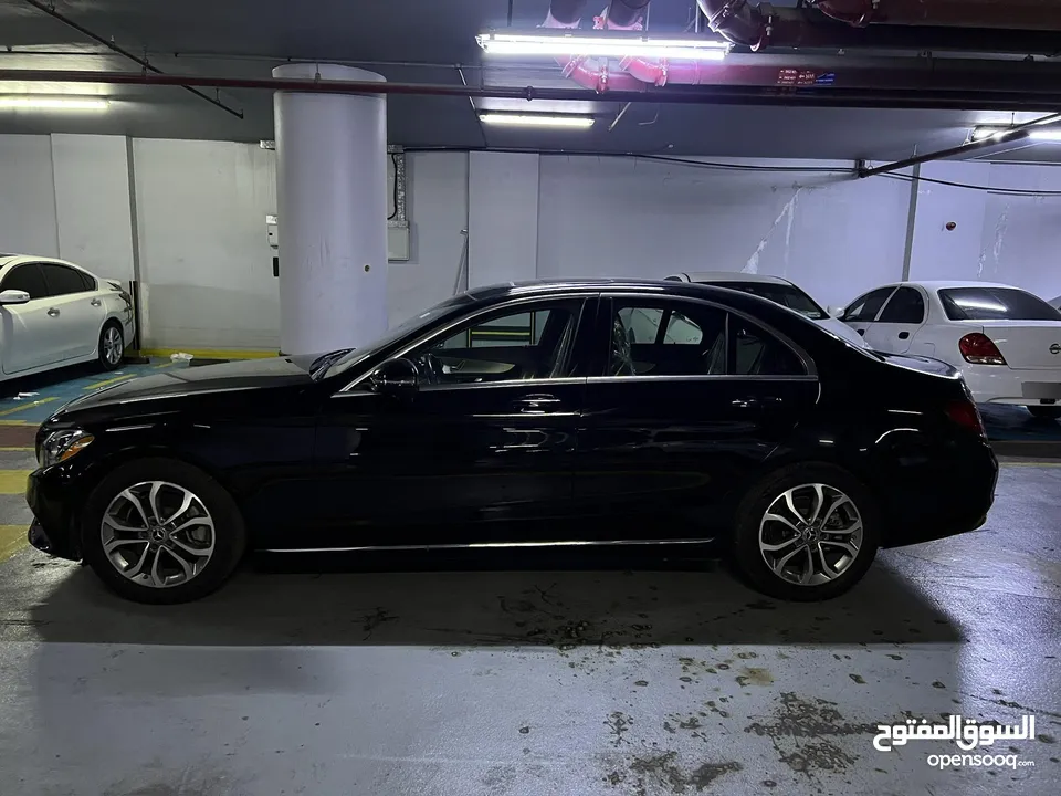 مرسيدس بنز  C300 2018   (67000 miles)   For sale in cash or installments through the bank only