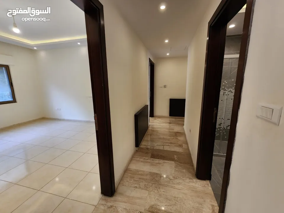 شقة طابقية للبيع في دير غبار - الرقم المرجعي 14271