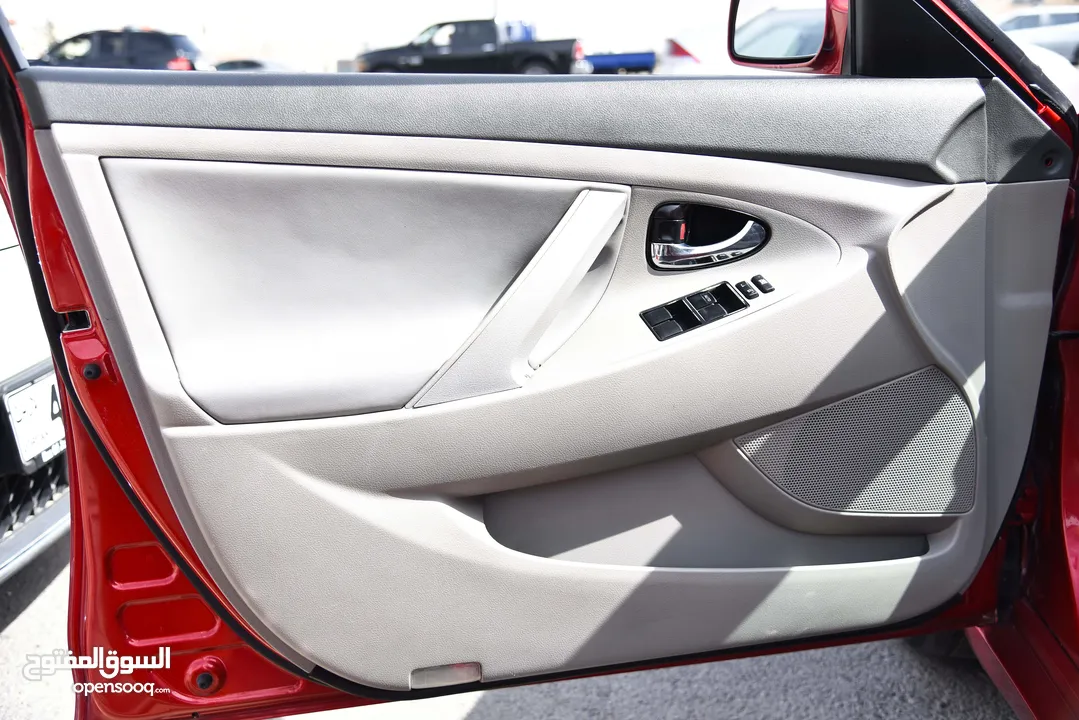 تويوتا كامري هايبرد مميزة جدا Toyota Camry Hybrid 2009