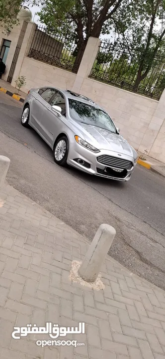 فورد فيوجن استخدام طبيب تم فحصها اليوم قاطعة مسافة 91 الف كيلو فقط فل اوبشن جميع الإضافات
