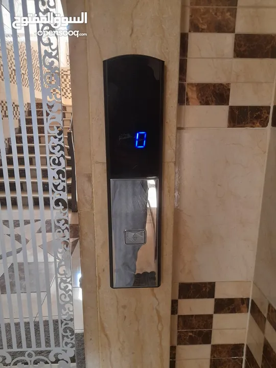 شقة أرضية للبيع في طبربور بالقرب من دوار الصحفيين
