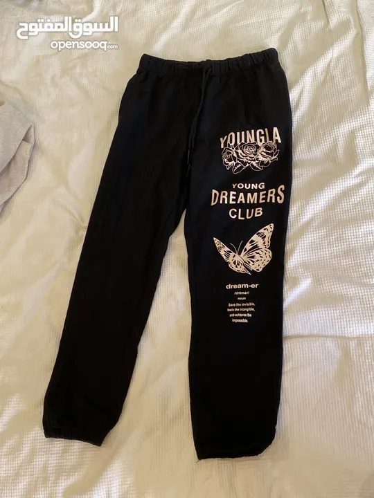 YOUNGLA - YOUNG DREAMERS CLUB - Sweatpants
