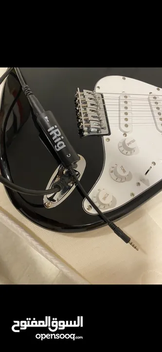Fender guitar stratocaster black