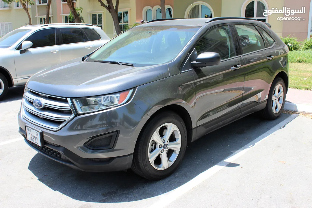 2016 Ford Edge, GCC. Full Original Paint, 100% Accident free and service done up to date.