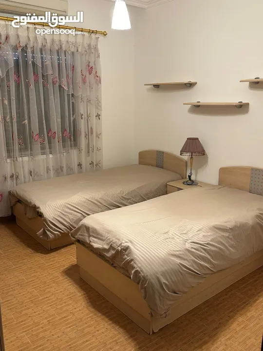 furnished apartment for rent In al swefiyeh  ( Property 39850 ) Yearly Only  - 174217114