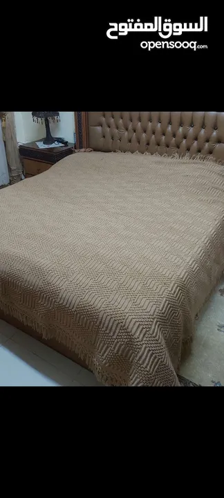 شراشف و سجاد و حرامات و غيره