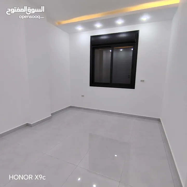 شقق للبيع في إربد الحي الشرقي نادي الضباط