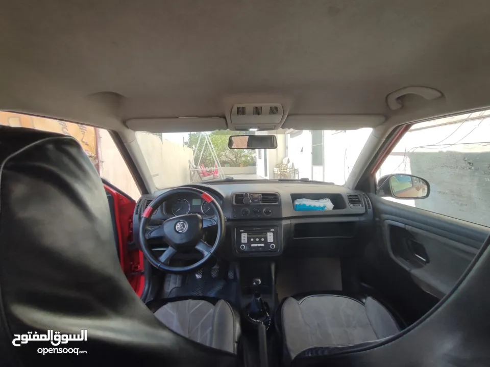 سكودا فابيا بنزين برايفت جير عادي