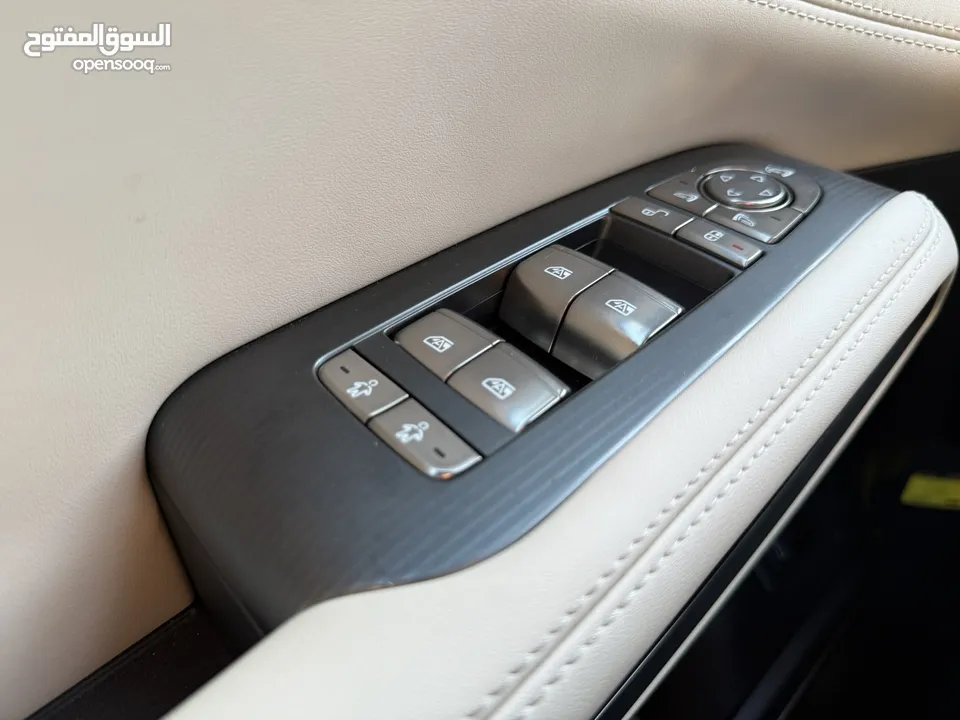 BYD SONG L 2023  متوفره لونين عظمي وفيراني  عداد اقل من 9000 كيلو  فحص كامل  لا يوجد اقساط شخصيه