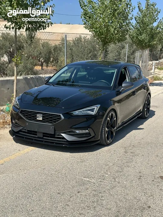 سياره ليون