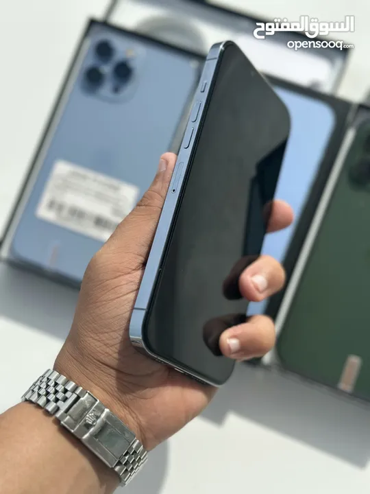 أقوى عرض  : iPhone 13pro max 256gb هواتف بحالة الوكالة بدون اي شموخ أو مشاكل و بأقل سعر