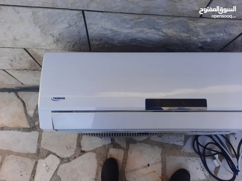 مكيفات رقم التواصل .. صفر خمسة تسعه اربع سبع ميه و حداش متين وواحد